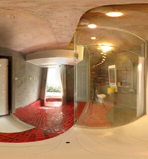 Rabbit | 浴室 | 淋浴設備、免費梳洗用品、風筒、浴袍