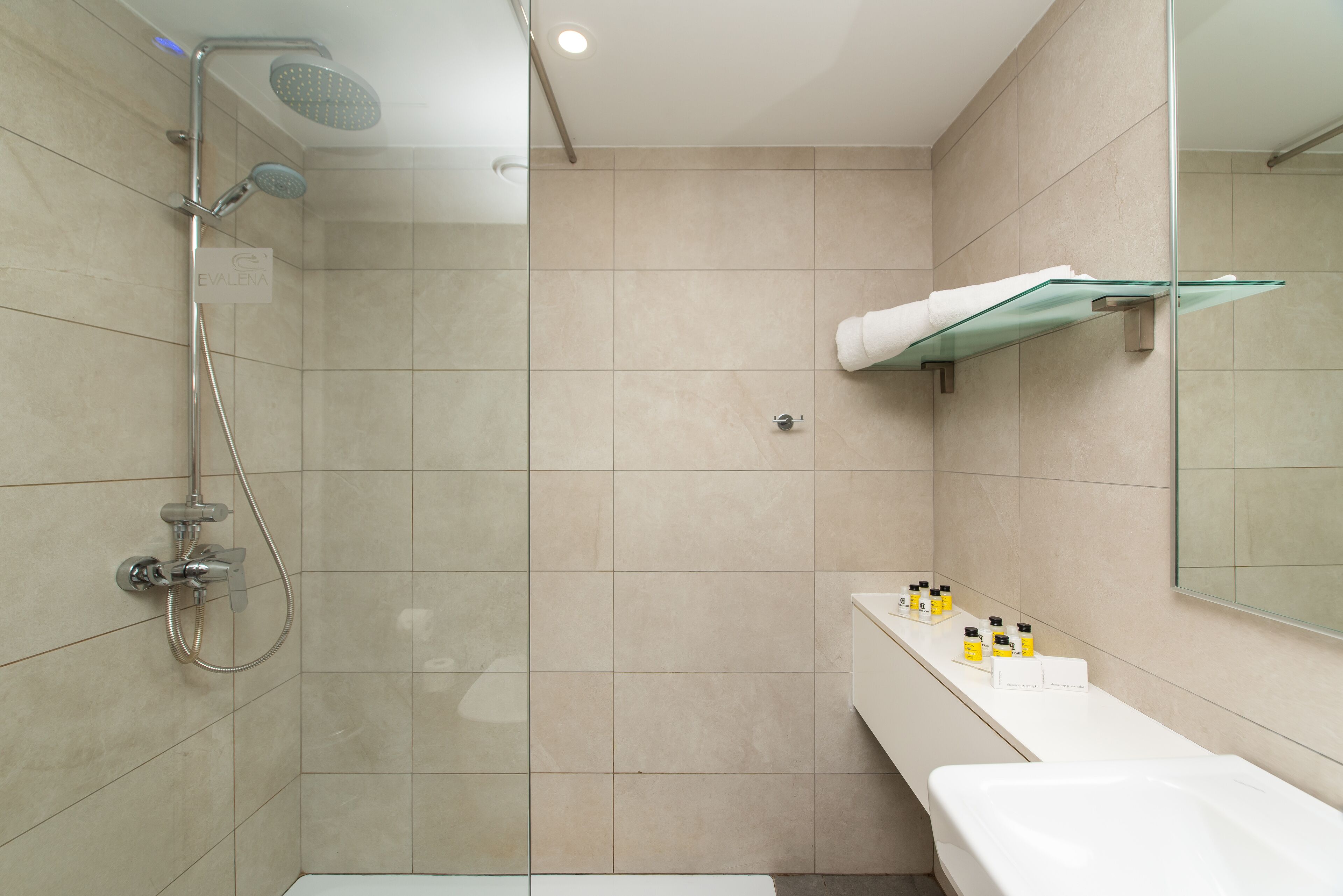 Photo - Evalena Beach Hotel