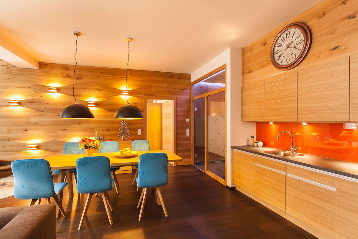 Signature Suite, 2 Bedrooms, Sauna, Ground Floor (Ground Floor DL) | Living area | 32-inch flat-screen TV with cable channels, TV, first-run movies