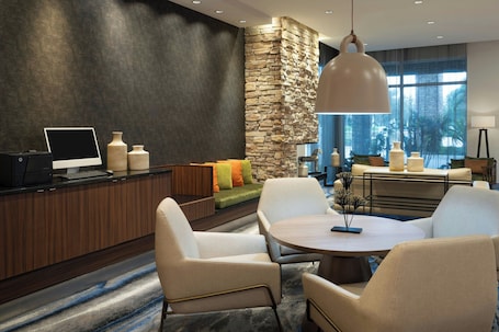 Lobby. Fairfield Inn & Suites by Marriott Delray Beach I-95