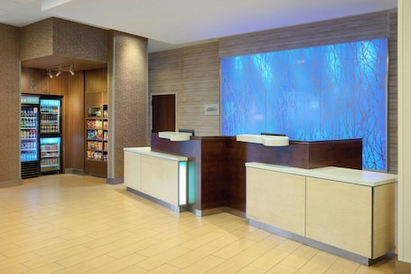 Reception. Fairfield Inn & Suites by Marriott Delray Beach I-95