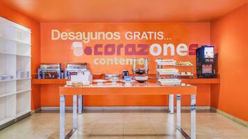 Desayuno buffet incluido todos los días