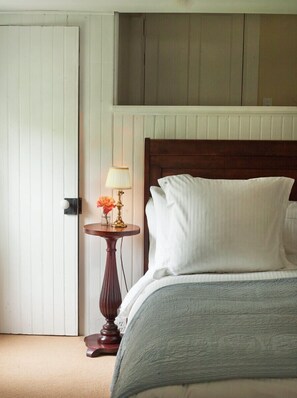 Kamer, 1 kingsize bed (Pets Allowed) | Luxe beddengoed, geluiddichte muren, een strijkplank/strijkijzer