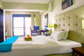 Junior Suite | Premium bedding, rollaway beds, free WiFi - CityBlue Hotel Embassy (Kigali)