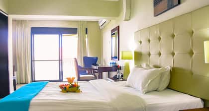 CityBlue Hotel Embassy