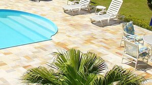 Outdoor pool - Hotel Porto de Paz (São Francisco do Sul)