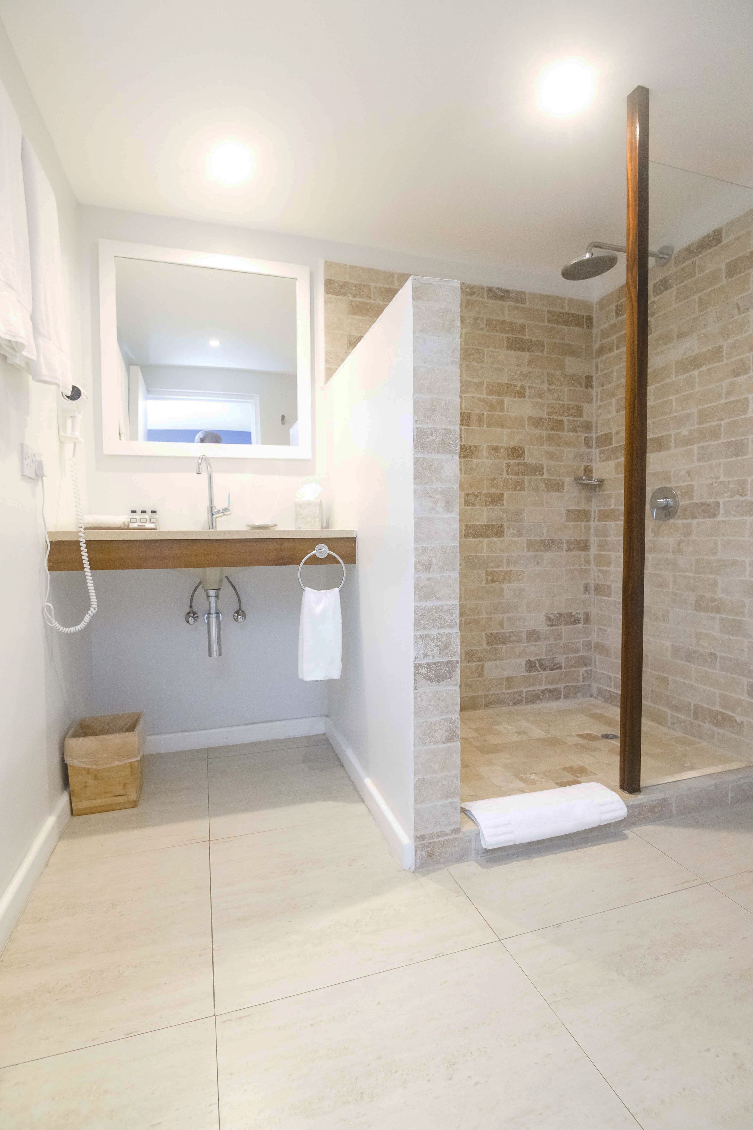 Blue Lagoon Hotel & Marina