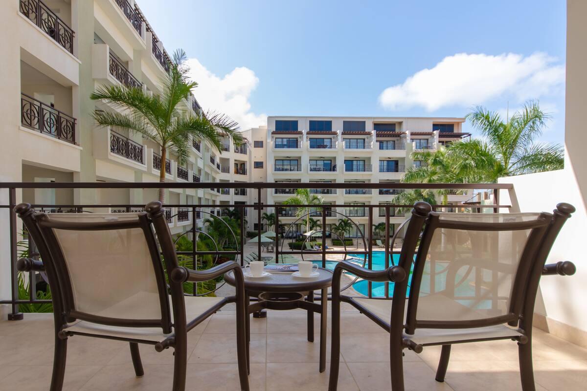 Condo, 2 habitaciones, para no fumadores, vista a la alberca | Balcón