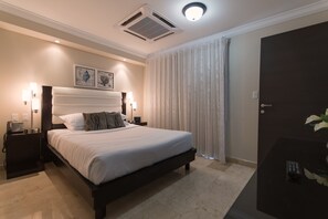 1 Bedroom Executive Majestic Palm (Island View) | Värdeförvaringsskåp på rummet, individuell inredning och unika möbler