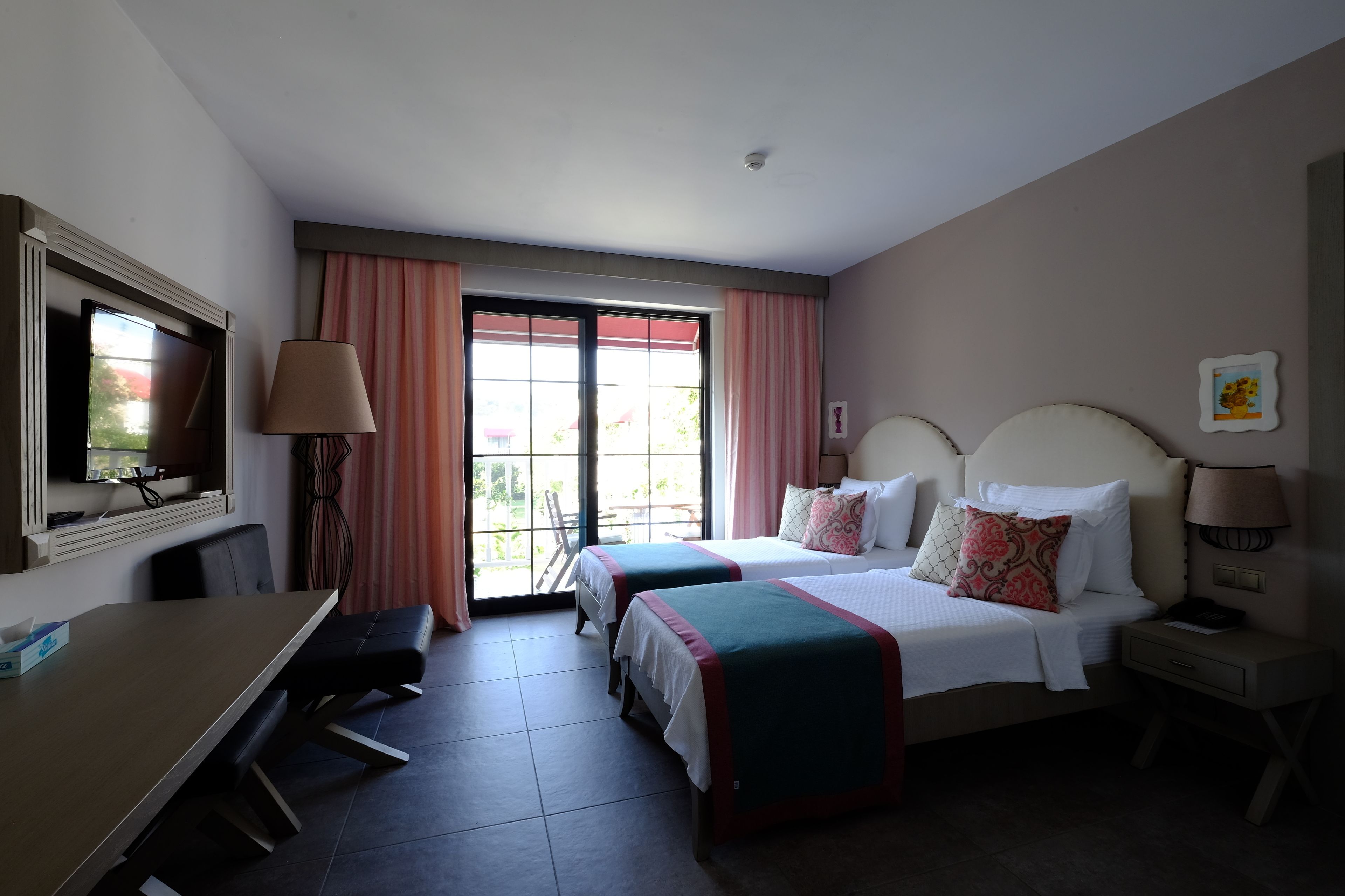 egyptian cotton sheets, premium bedding, select comfort beds, minibar