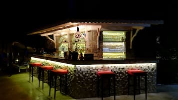 Poolside bar