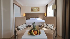 Suite, 1 Double Bed, Lanai | Premium bedding, in-room safe, desk, bed sheets - Söz Hotel (Bodrum)