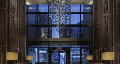 Pullman Dubai Creek City Centre Residences