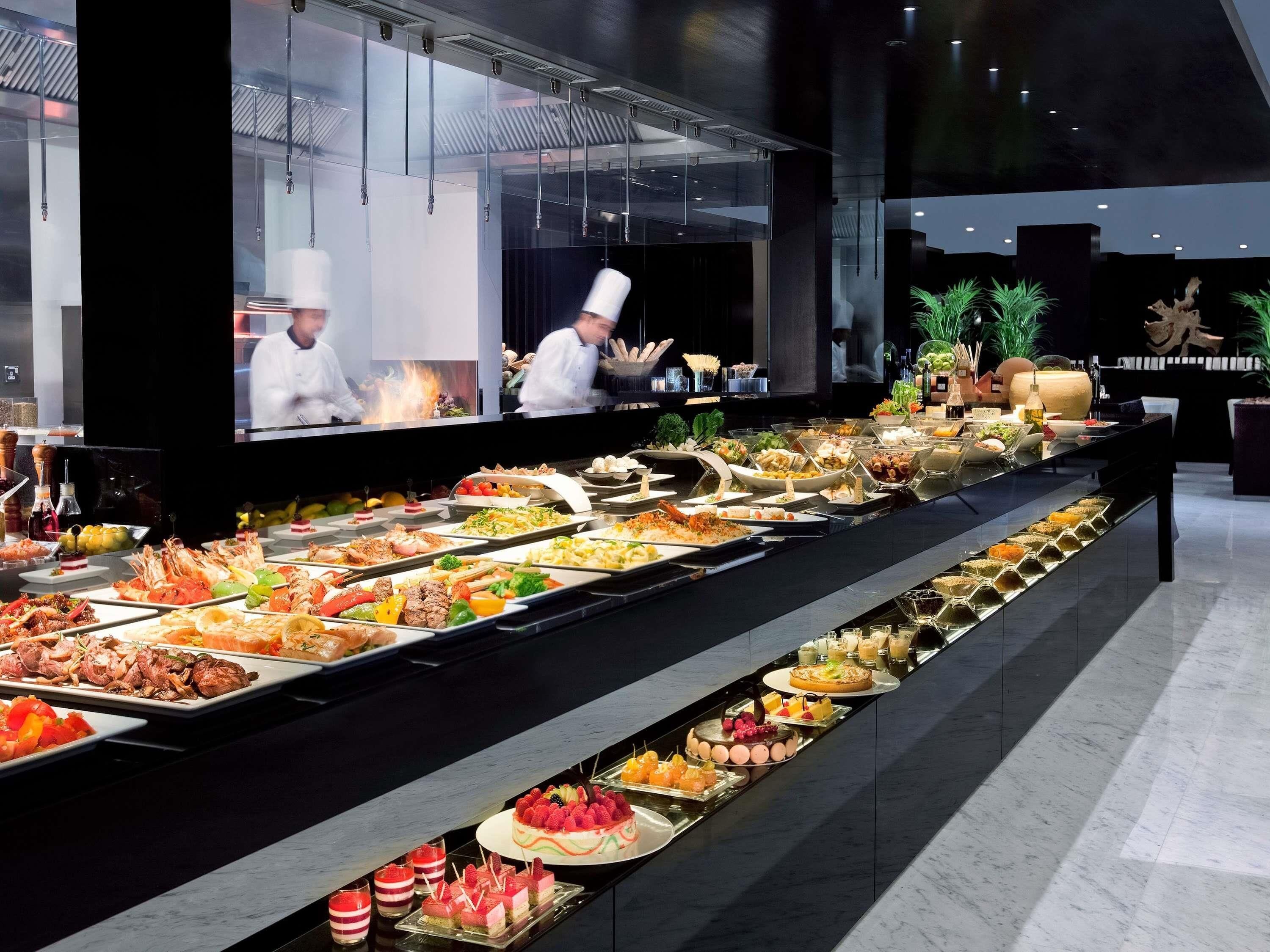 Daily buffet breakfast (AED 130 per person)