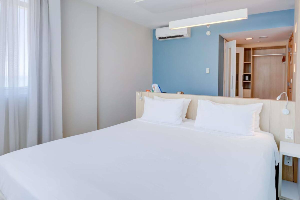 Privilege, Habitación, 1 cama matrimonial, vista al océano | Minibar, escritorio, cunas gratuitas y wifi gratis
