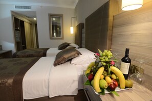 Minibar, blackout drapes, free cribs/infant beds, free WiFi