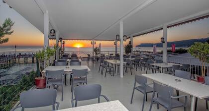 Armas Beach - All Inclusive