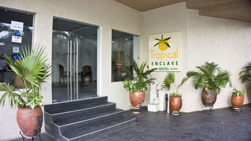 Tropical Enclave Hotel