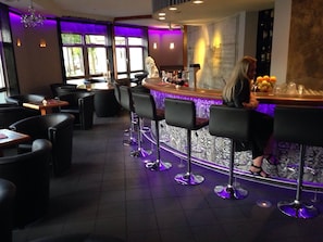 Bar (in der Unterkunft)