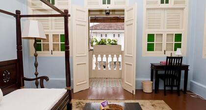 PalanquInn Heritage Suites