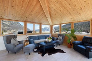 Lounge - Hotel Cervo Sils (Sils im Engadin-Segl)