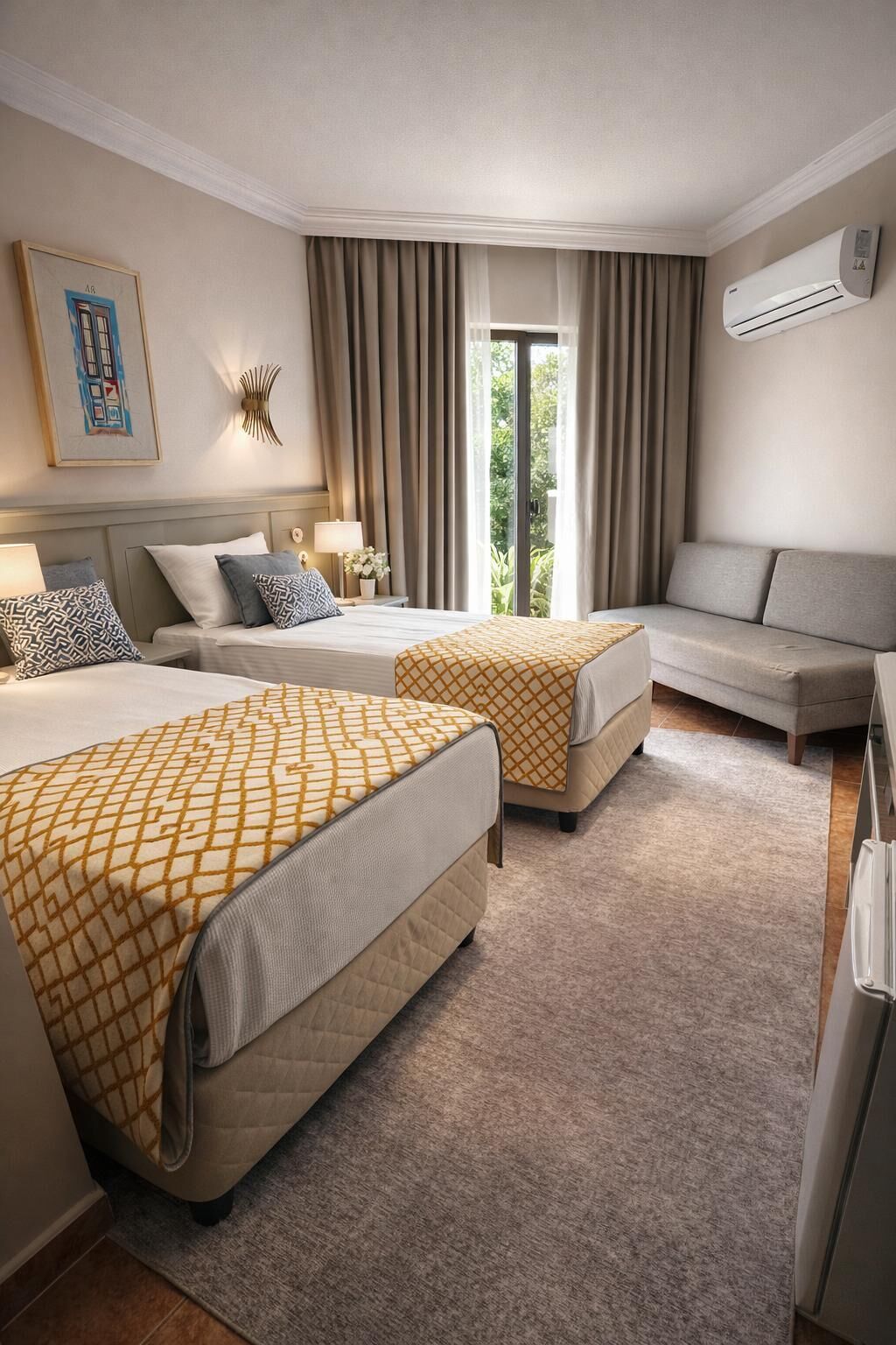 In-room safe, free WiFi