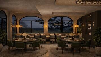 2 restaurants servant le petit déjeuner