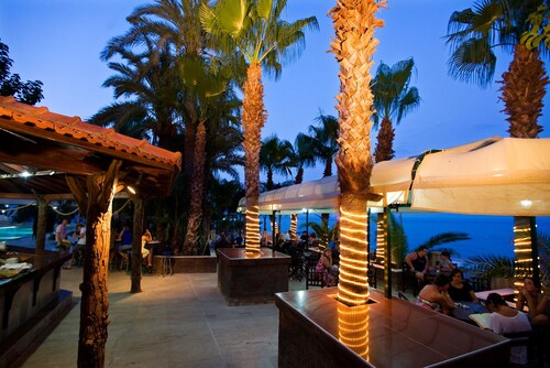 Fun Sun Smart Akman Beach