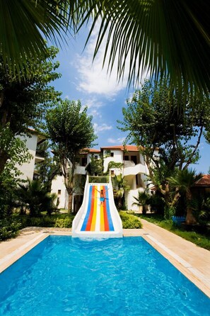 Waterslide - Fun Sun Smart Akman Beach (Kemer)
