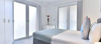 Andrew Superior Apartments