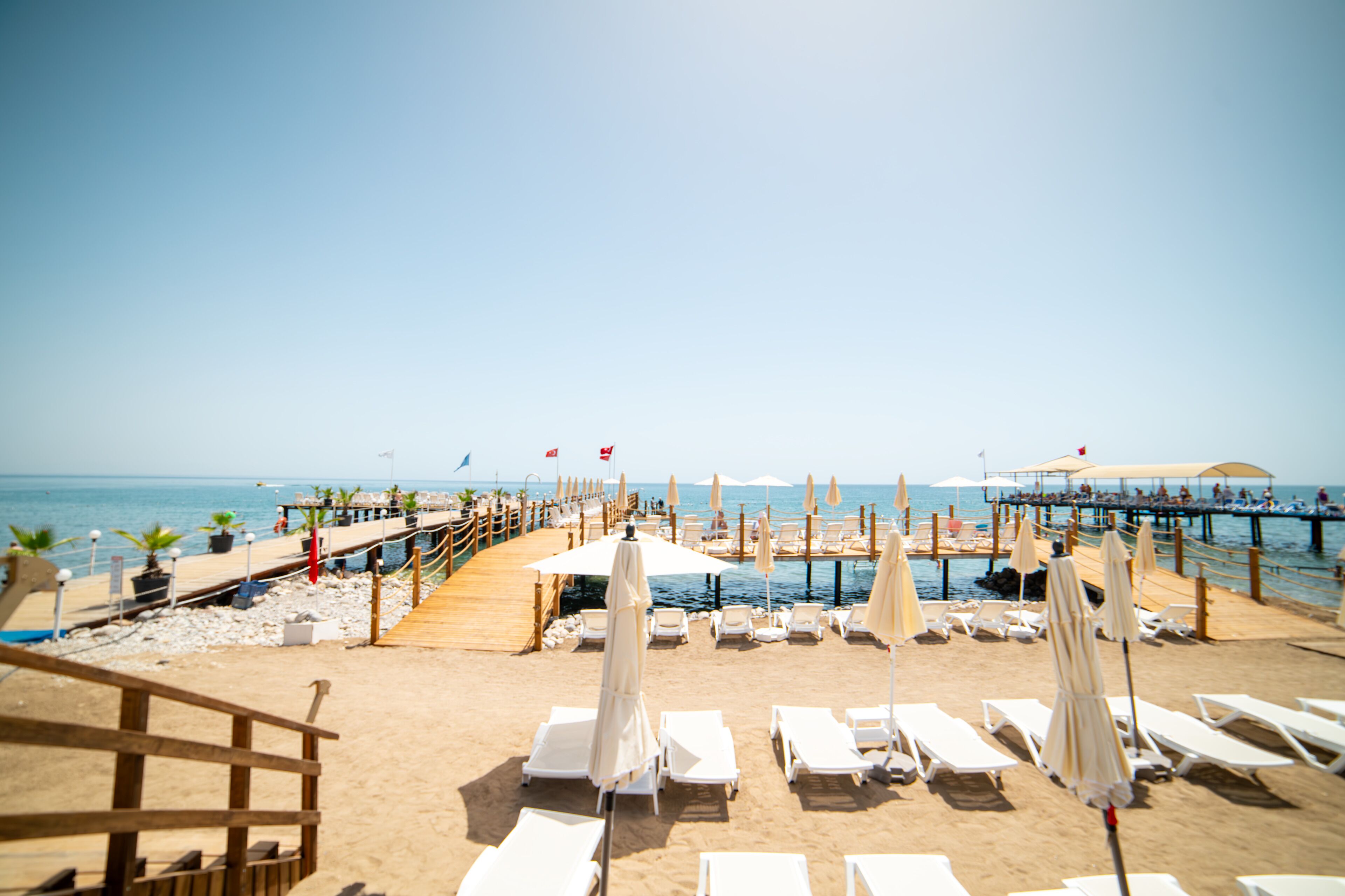 Playa privada, traslado desde/hacia la playa gratis
