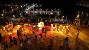 Strand