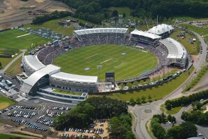 Exterior - Hilton Southampton - Utilita Bowl (Southampton)