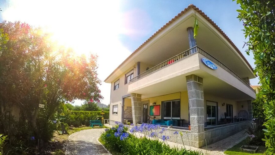 Carcavelos Surf Hostel