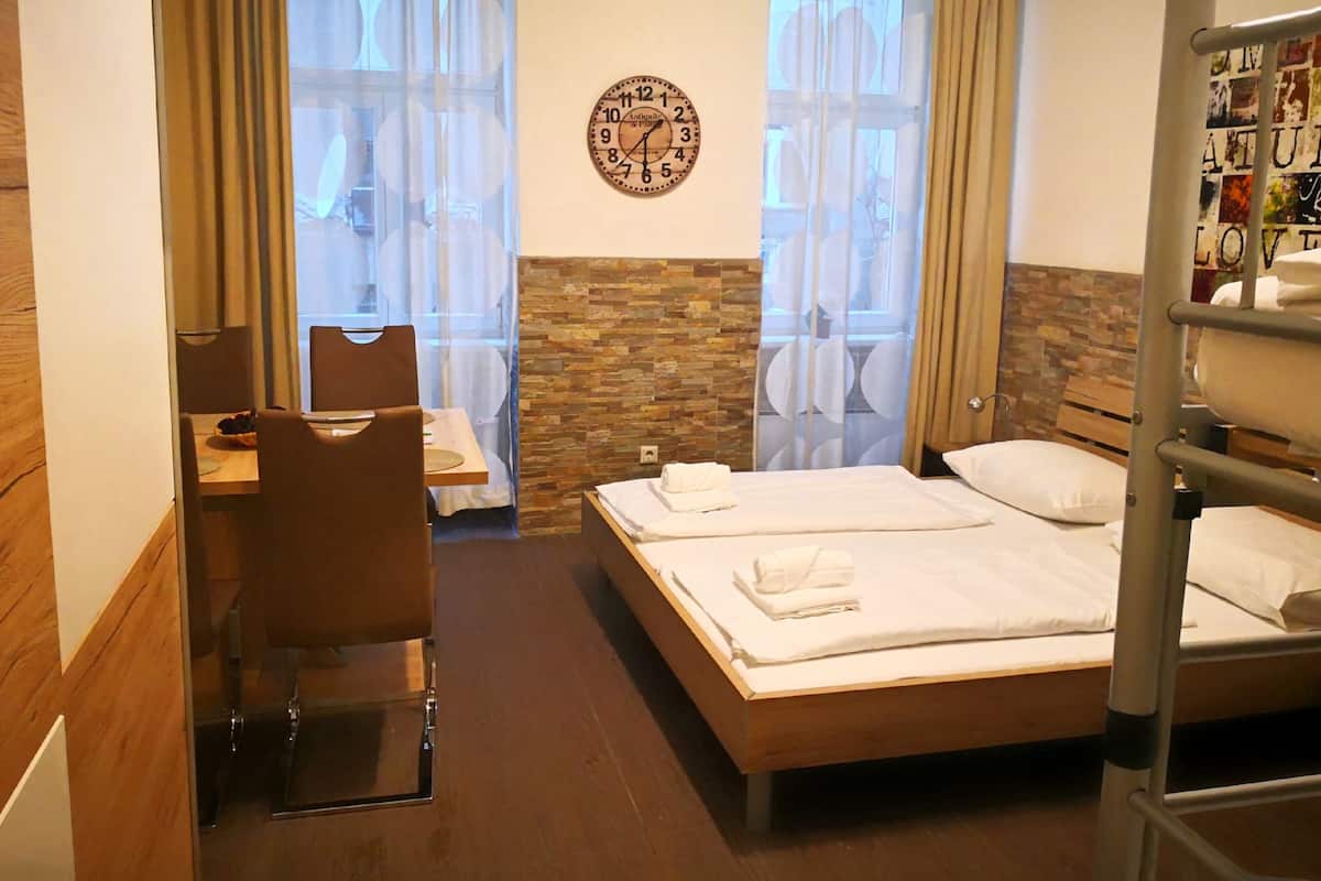 Apartment (Kempelengasse 14, Top 8, 1100 Vienna)