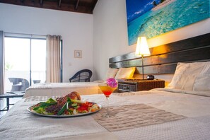 In-room safe, iron/ironing board, free cribs/infant beds - Wahoo Bay Beach Club & Resort (Arcahaie)