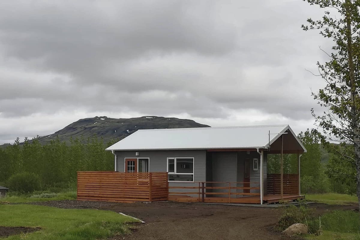 Cottage, 2 Bedrooms | Front of property