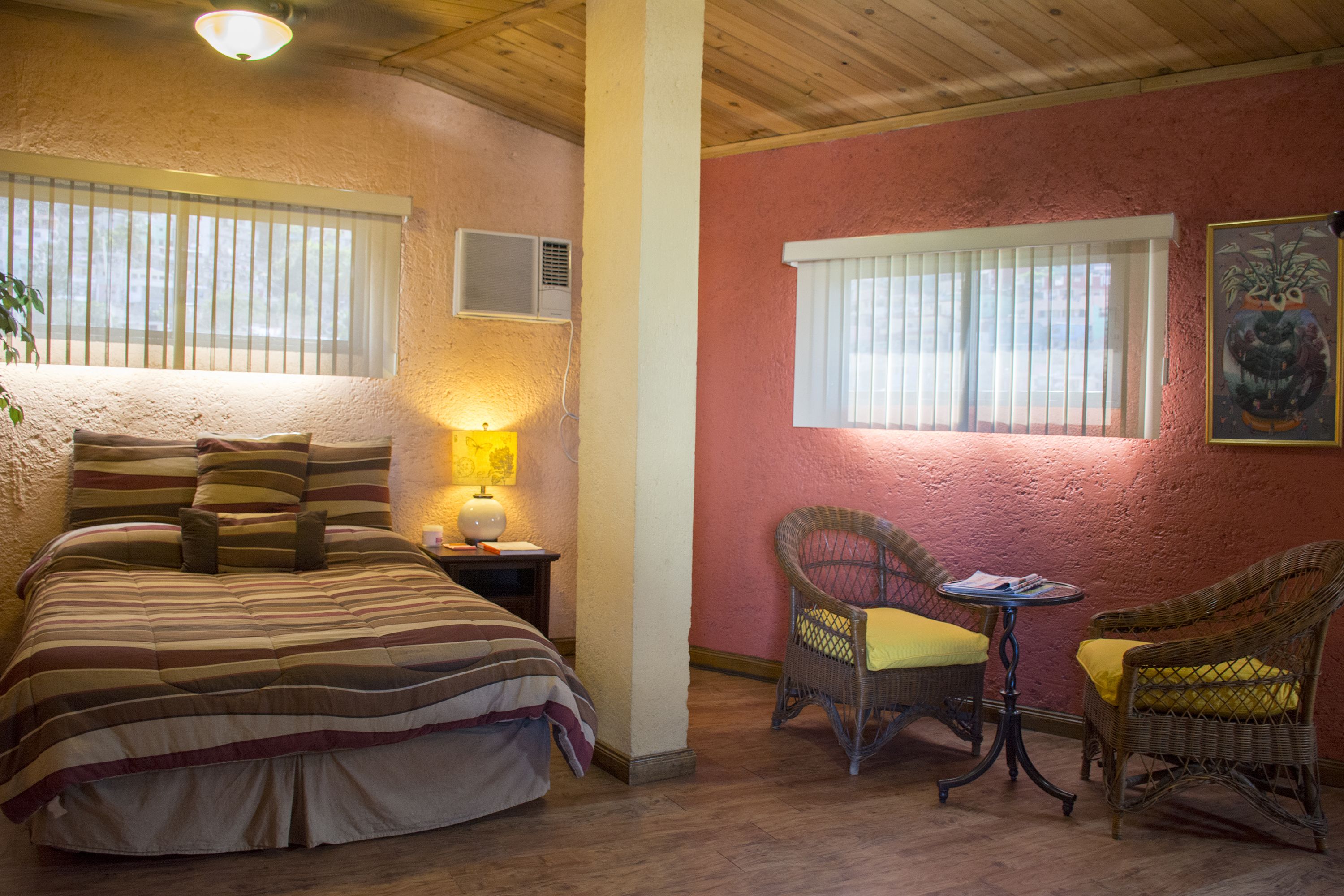 in-room safe, free wifi