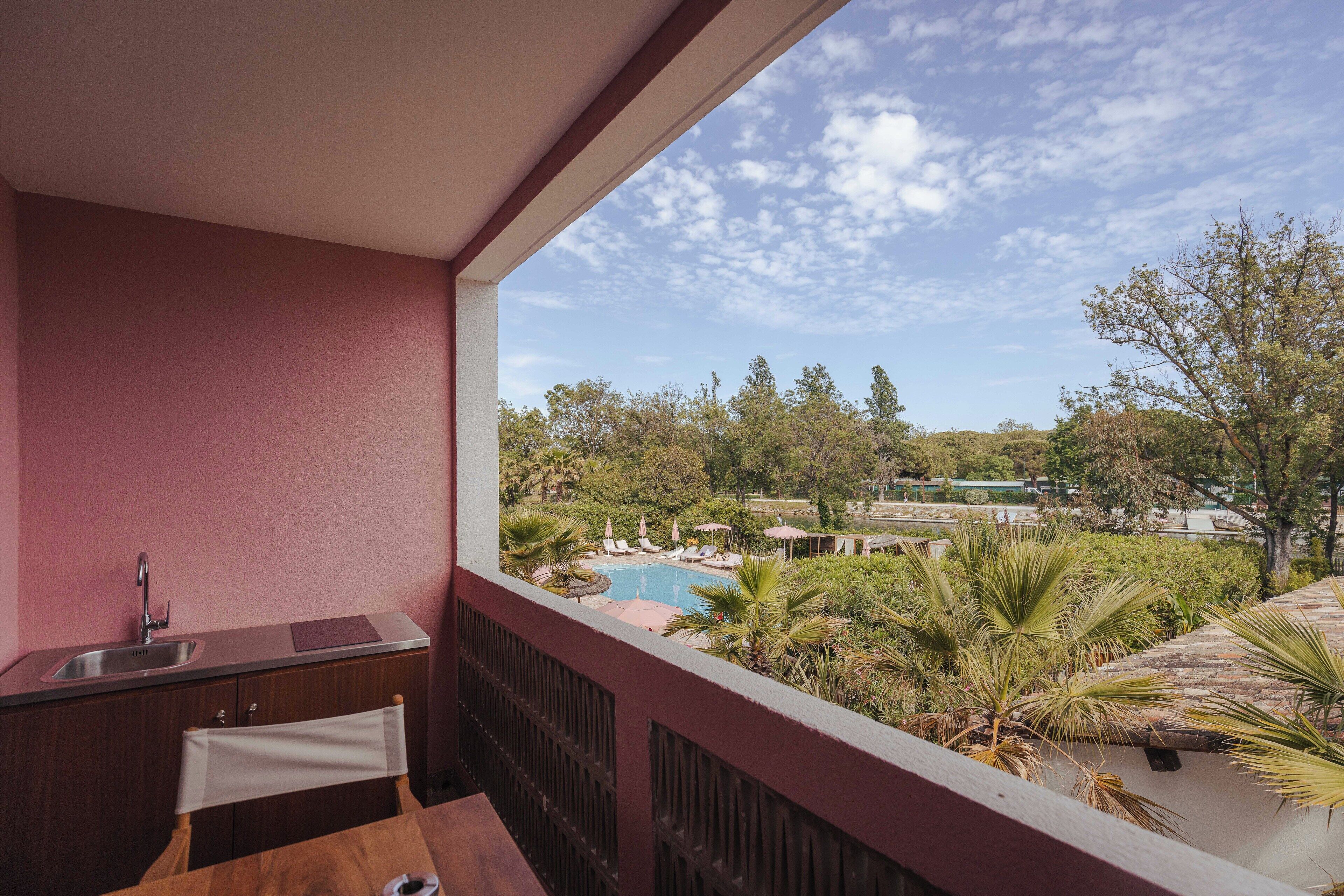 MI CASA SIGNATURE RIVER VIEW | Terrace/patio