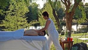 Massage - Villas Casa de Aves (San Miguel de Allende)