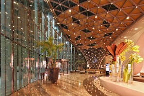 Mostrador de check-in y check-out