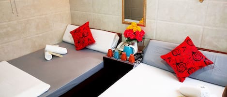 In-room safe, WiFi, bed sheets, wheelchair access