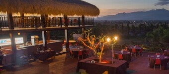 Pratama Hotel and Convention