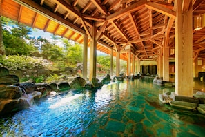 Baño termal público