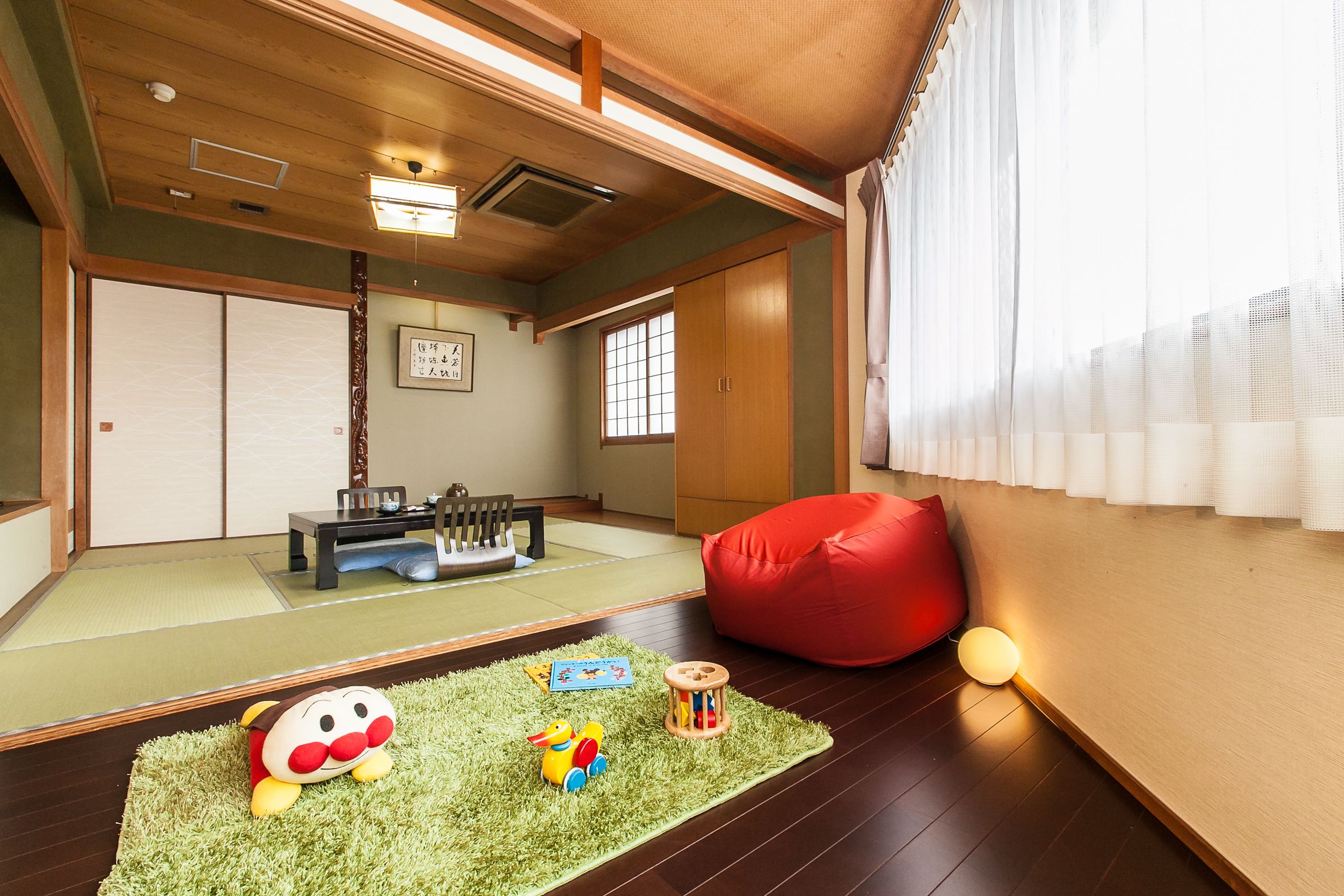 Japanese Style Room, Smoking | Children's theme room