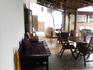 Terrace/patio - Griya Nendra Hotel (Ngaglik)