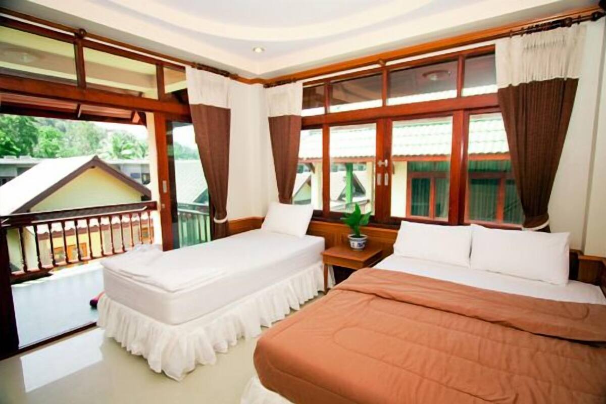 Standard Double or Twin Room with Air Con | Giường gấp/giường phụ (phụ phí), truy cập Internet không dây miễn phí 