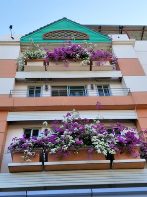 숙박 시설 정면