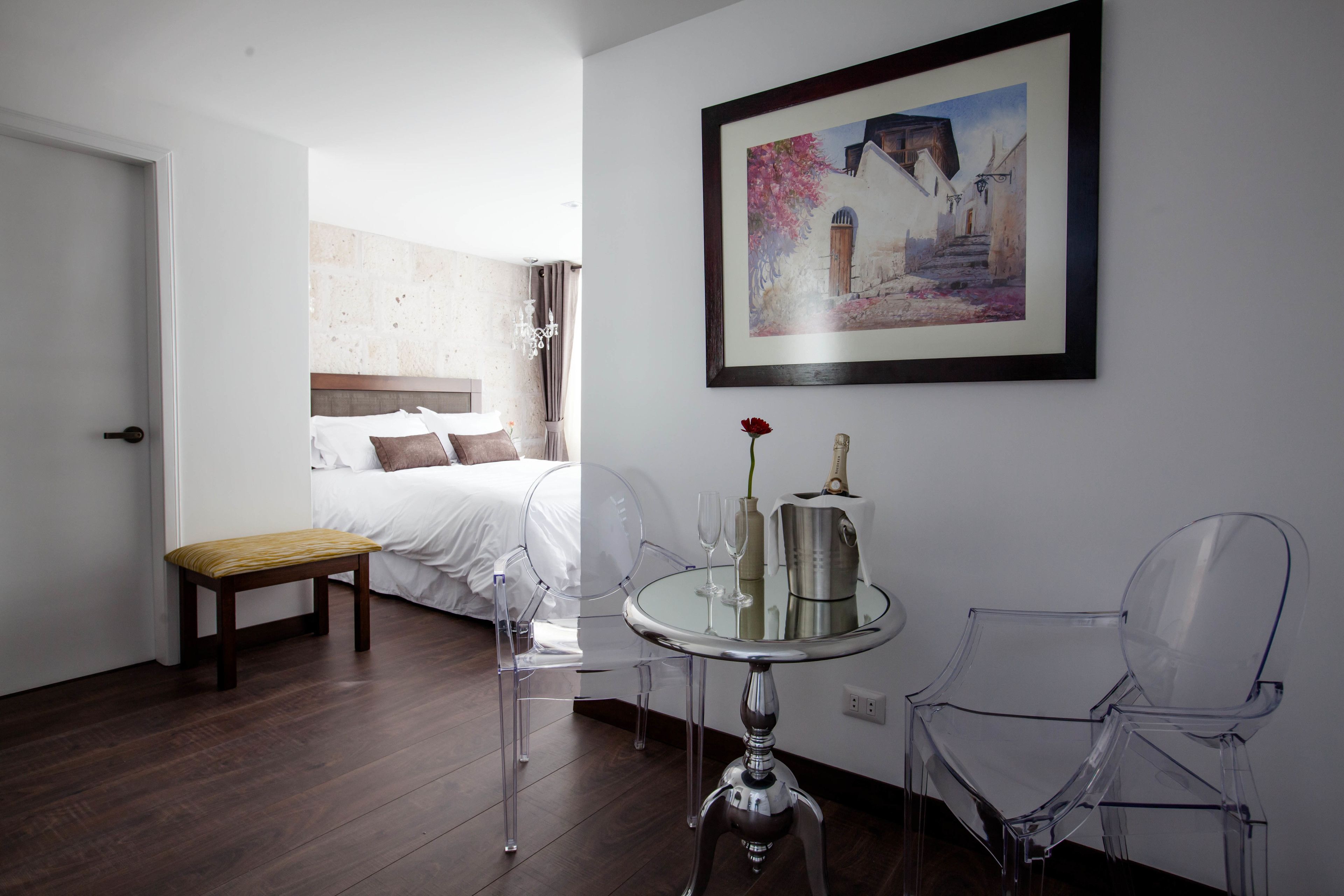 superior double room | in-room safe, desk, free wifi, bed sheets