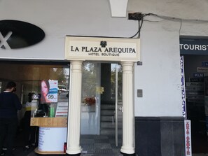Front of property - La Plaza Arequipa Hotel Boutique (Arequipa)